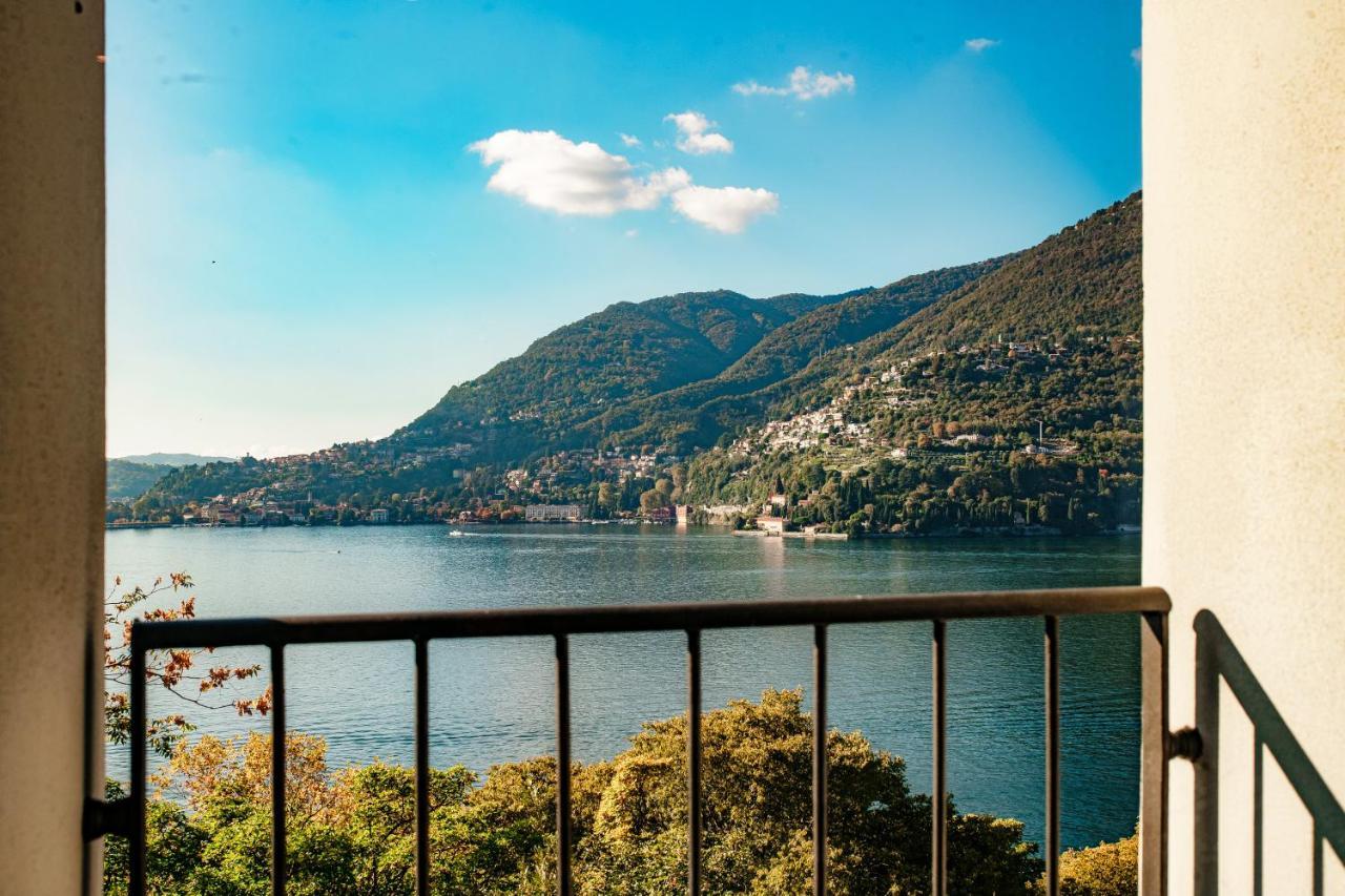 An Armchair On The Lake Блевио Экстерьер фото